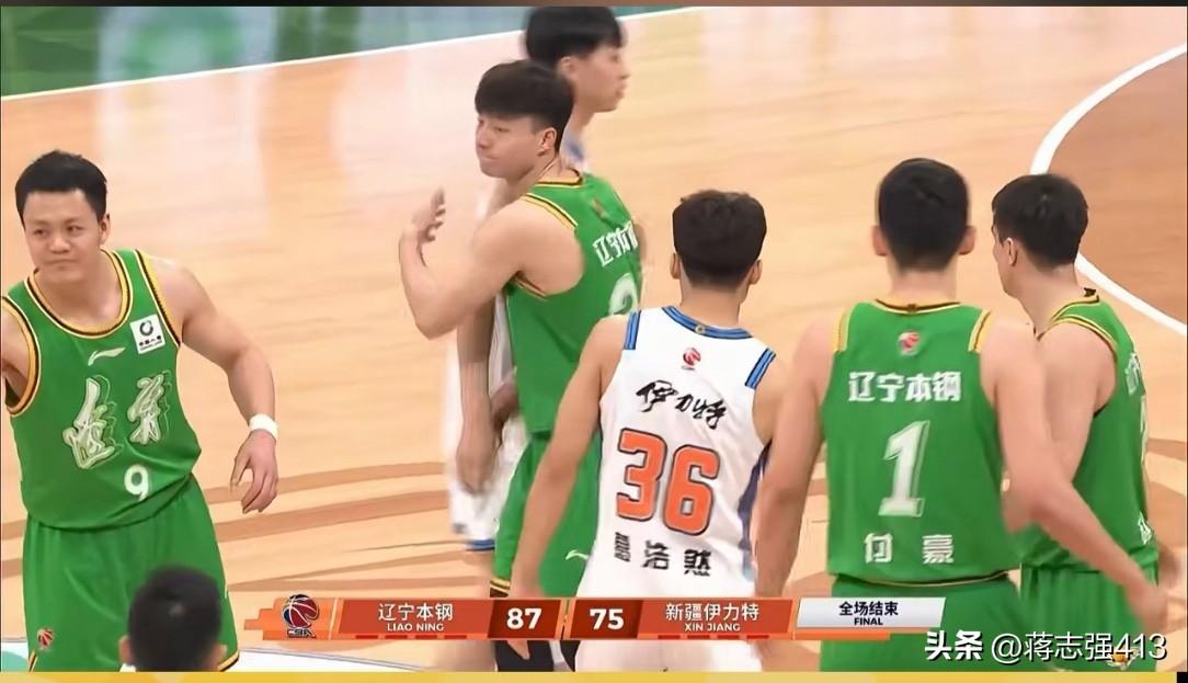 是哪位大神又把鄢手琦的VIP给续费了，发现了辽宁男篮只要鄢手琦的进攻打开了，比赛