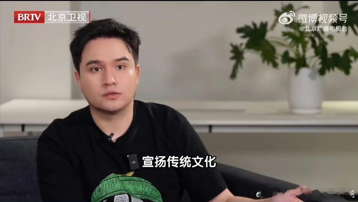 小曹导演这段话真的值得很多古偶剧导演看看演着演着比古人还要封建天天嫡嫡道道 ​​