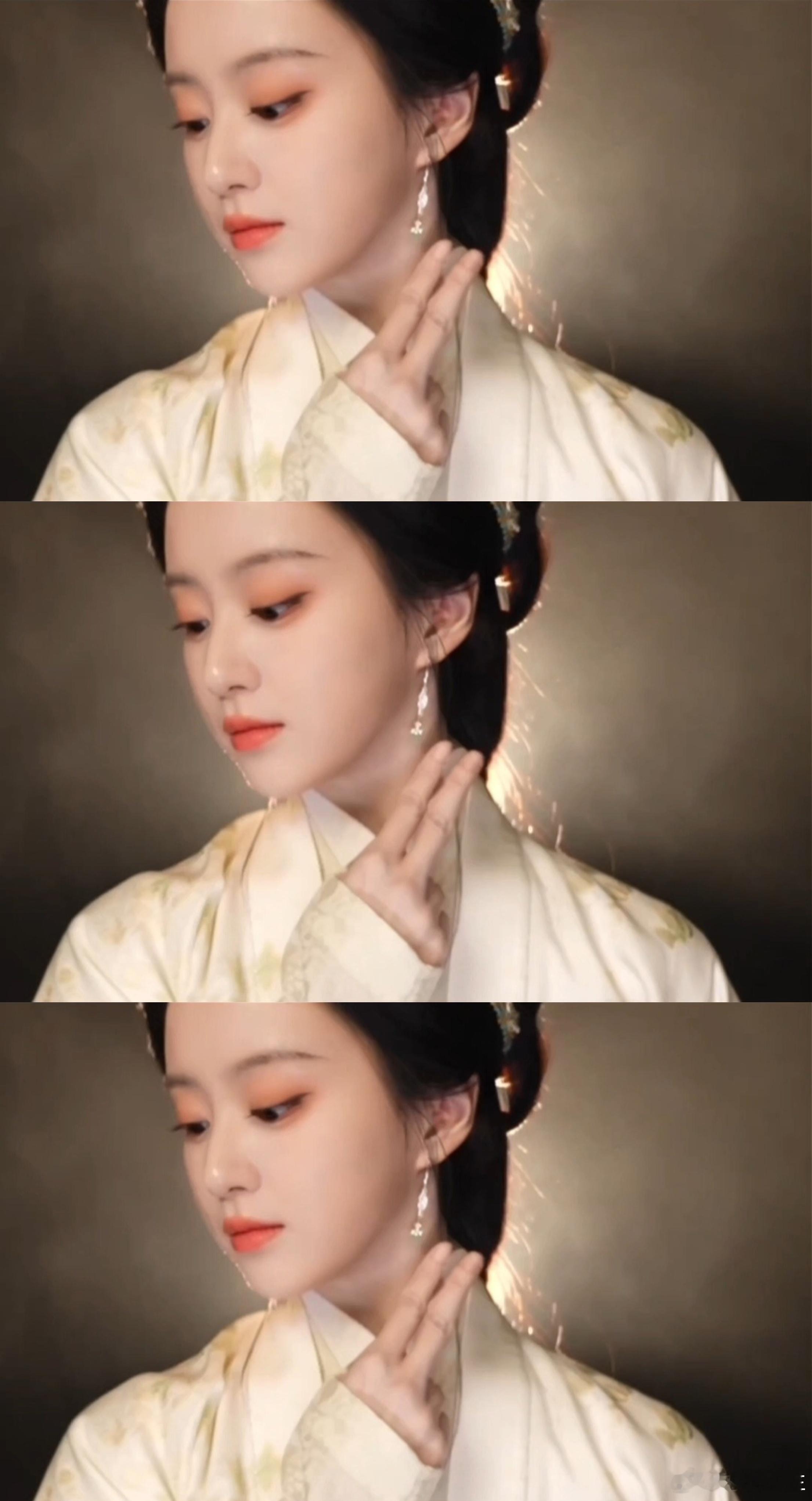 包上恩落子眼神杀 看来这宅斗的水很深啊，我也想看看包上恩在其中会碰撞出什么火花，