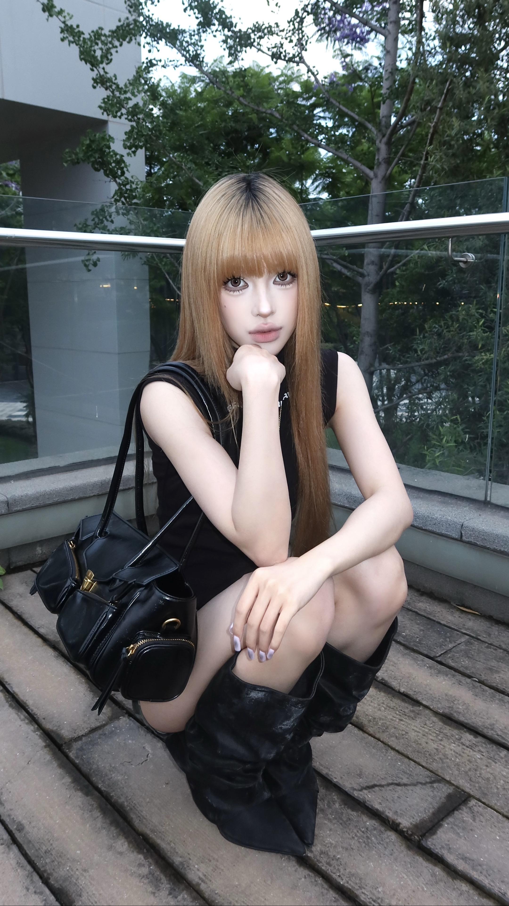 i ♡˖ ⊹。