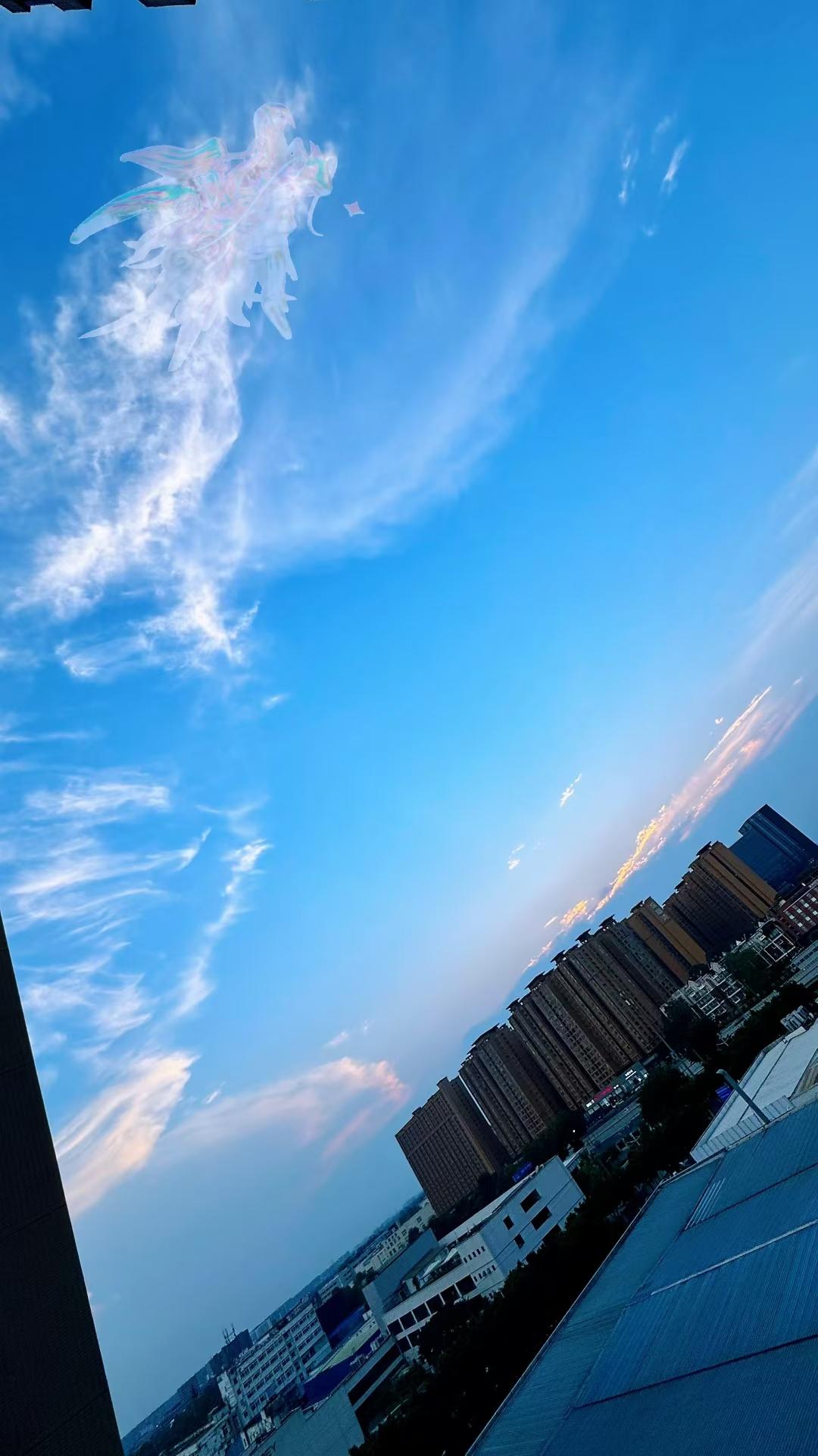 我会告诉自己，老己多爱爱自己吧！
不要过度依赖任何人，也不要对任何人产生过度地期