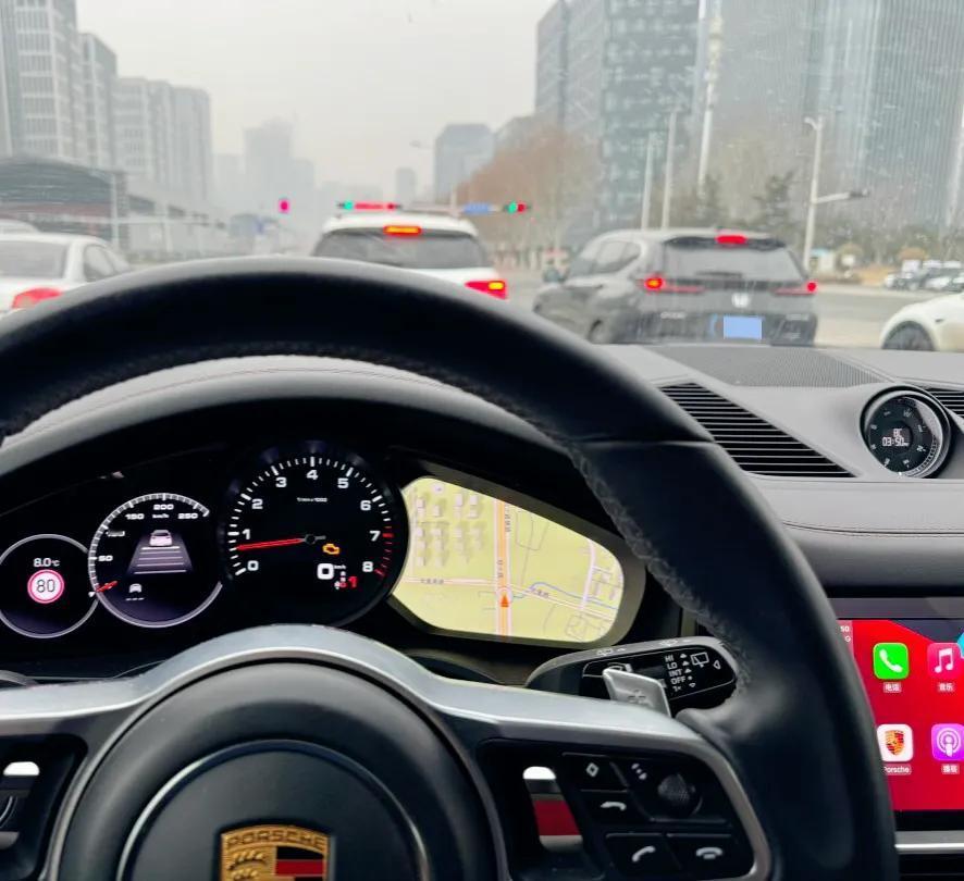 这代的保时捷卡宴品控实在太差了吧！提车3年，该中的招全部中了一遍，电瓶亏电、空调