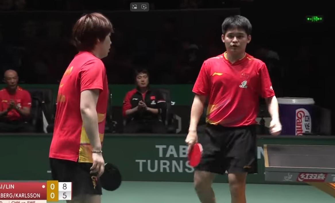 12月6日，太棒了！国乒晋级混团4强后，
莎头开始轮休，
让小将顶起来了。

首