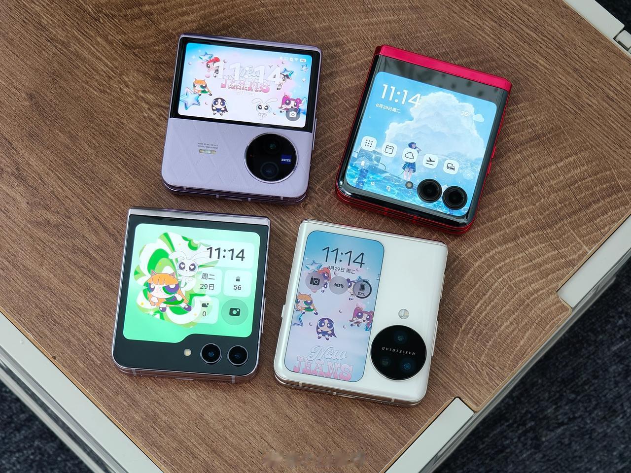 
①vivo X Flip   ②moto razr 40 Ultra
③三星G