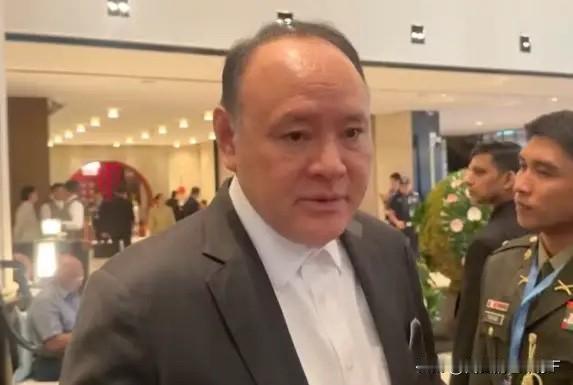 被中方制裁11天后，菲防长露面：再度大放厥词 

6月21日，被中方制裁了11天