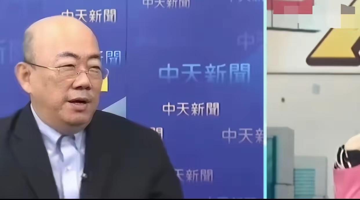 台湾郭正亮表示：他觉得大陆借着日本菲律宾挑衅，去巡航台湾岛东海域是很严重的，这个