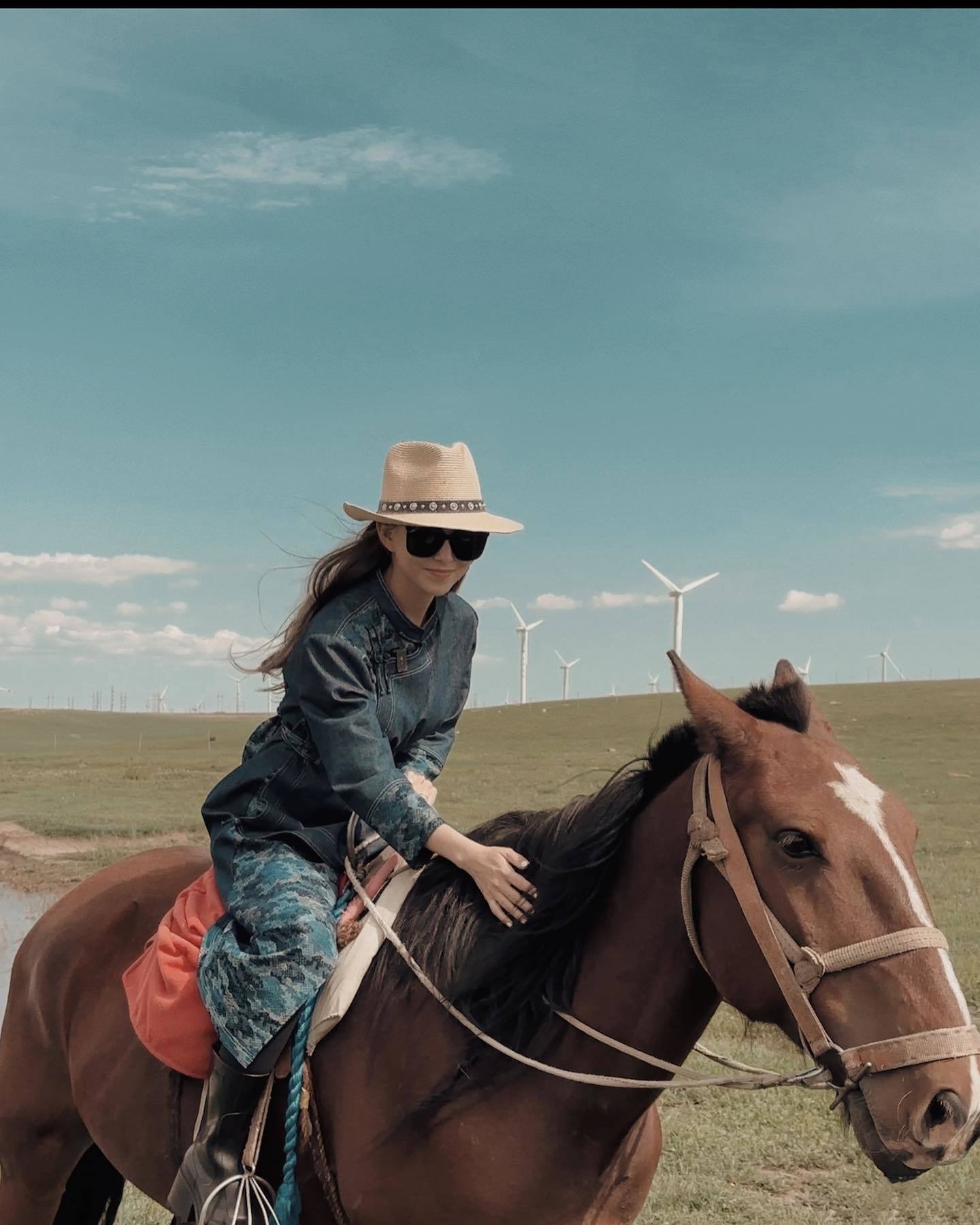 #昆凌[超话]# 20230820#hannah更新ins#🐎 ​​​