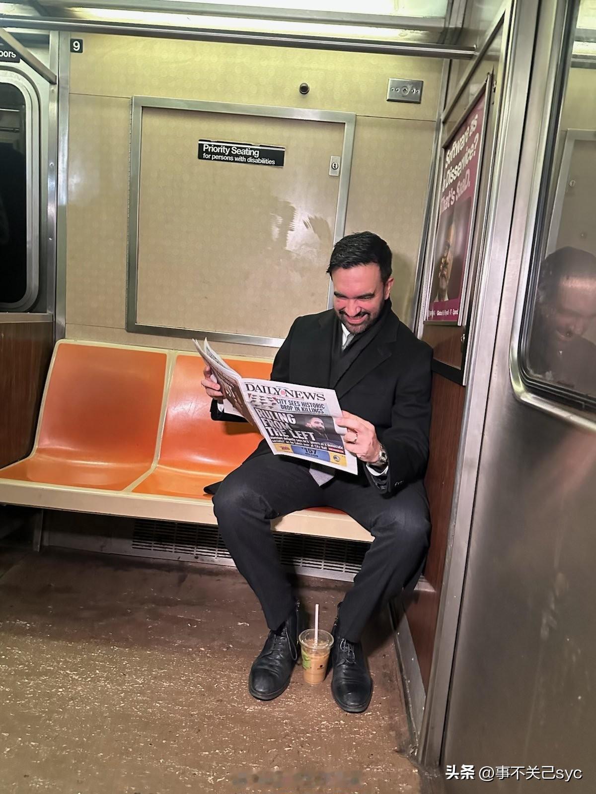 1月2日，宣誓就职后的纽约市长马姆达尼(Mamdani)，上任第二天，他乘坐地铁