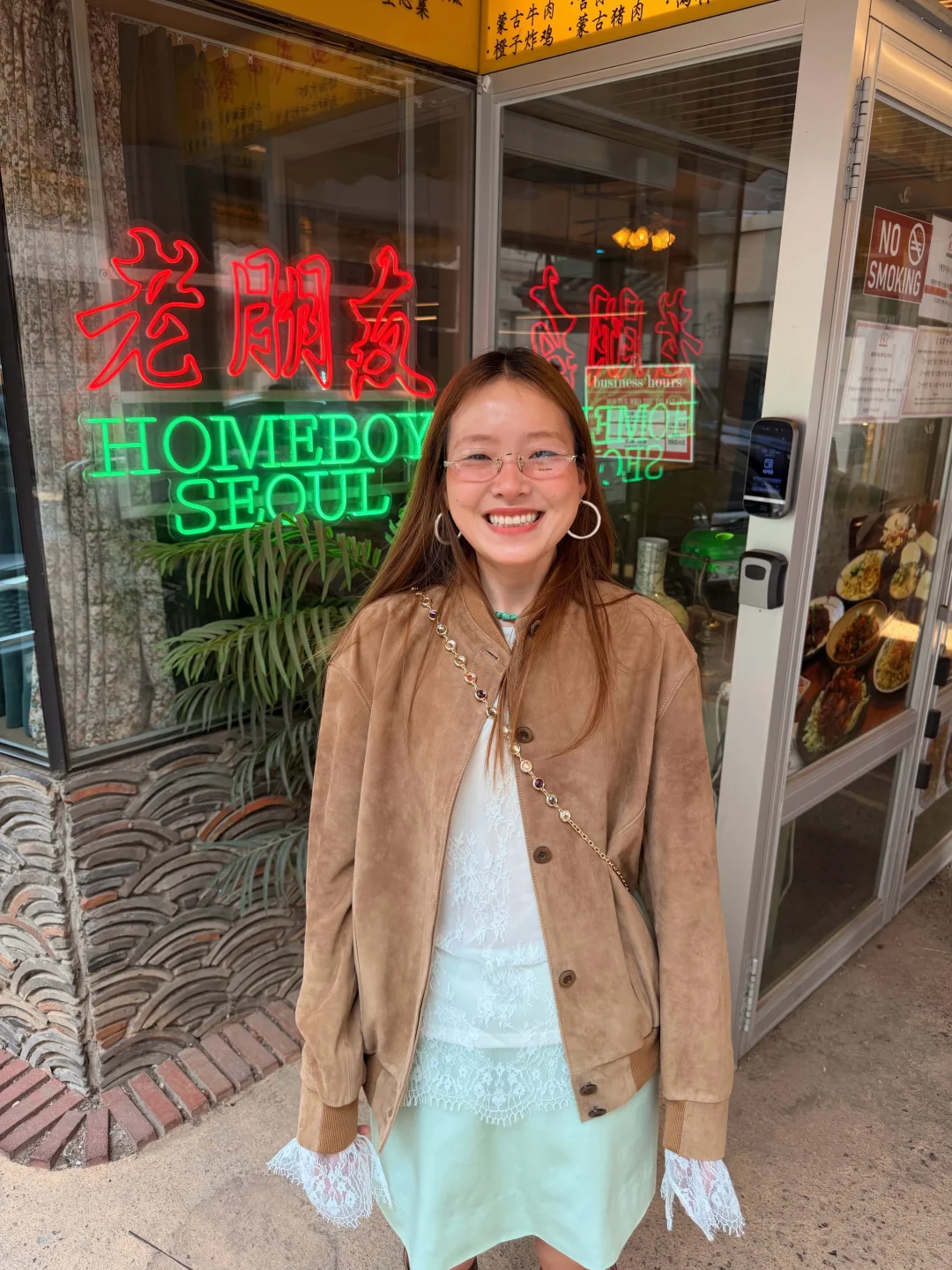 叮咚，你的韩国云逛街搭子已上线。 听说圣水洞人满为患，新沙洞又不太行了...
