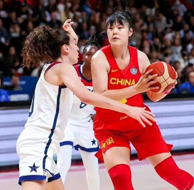 李月汝留洋四年合同到期，却说“还想打美国”，她还会回归WCBA吗