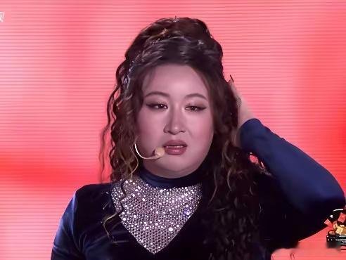 果然还是男人了解男人！我问我老公：你们男的现在还只看脸吗？他拿锤娜丽莎举了个例子