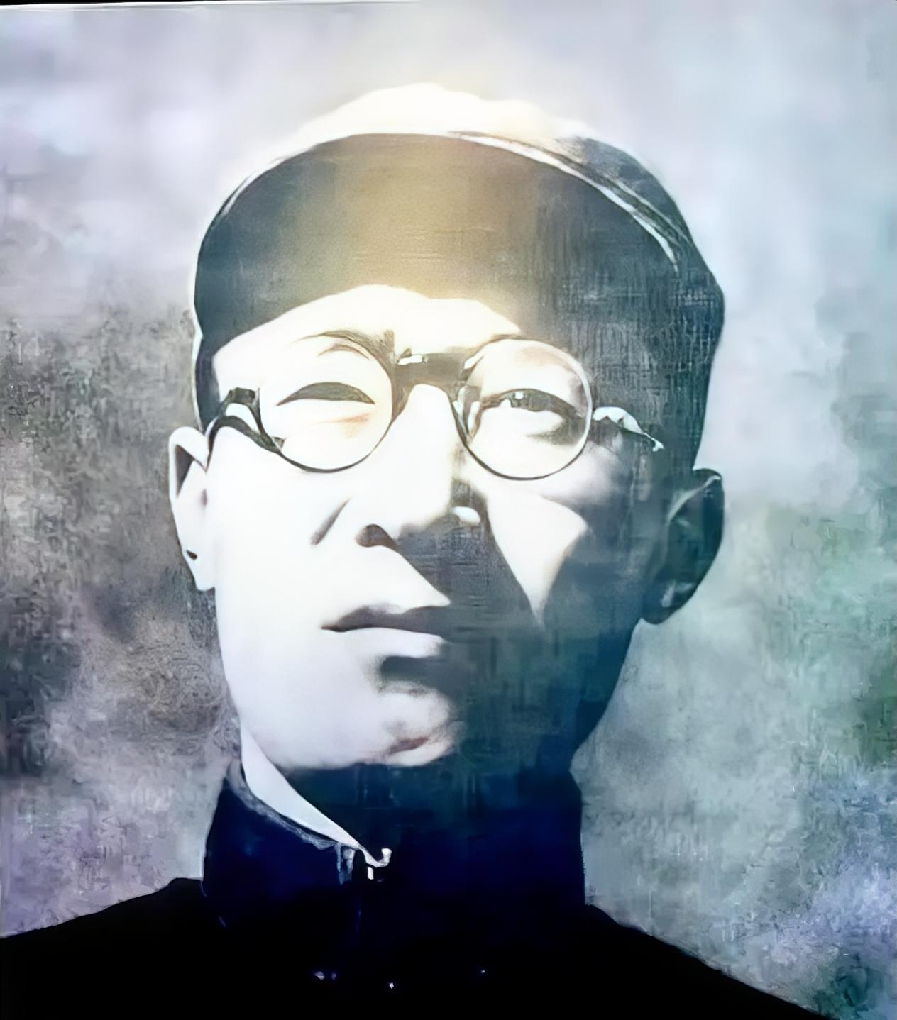 1956年党的八大筹备阶段，中央拟提名王稼祥进入中央书记处。常年被伤病困扰的他，