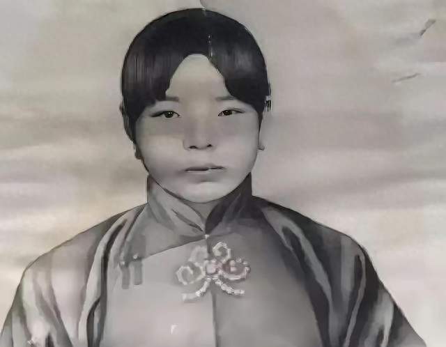 将介石踢妻子至流产