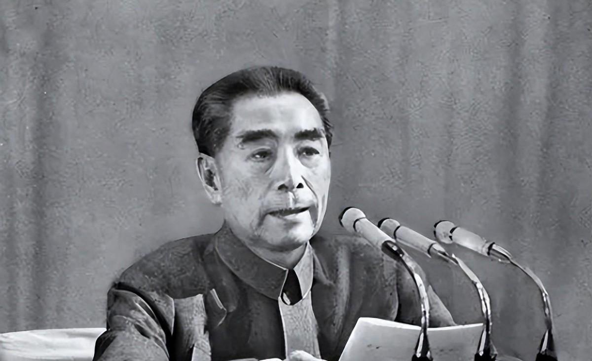 1949年周总理为何提议修建八宝山革命公墓，与吴晗谈话时他曾提出三个具体建议
1