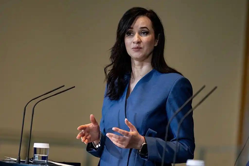 联合早报今天报道，立陶宛总理吉尼埃内日前接受媒体访问时说，允许台湾在首都维尔纽斯