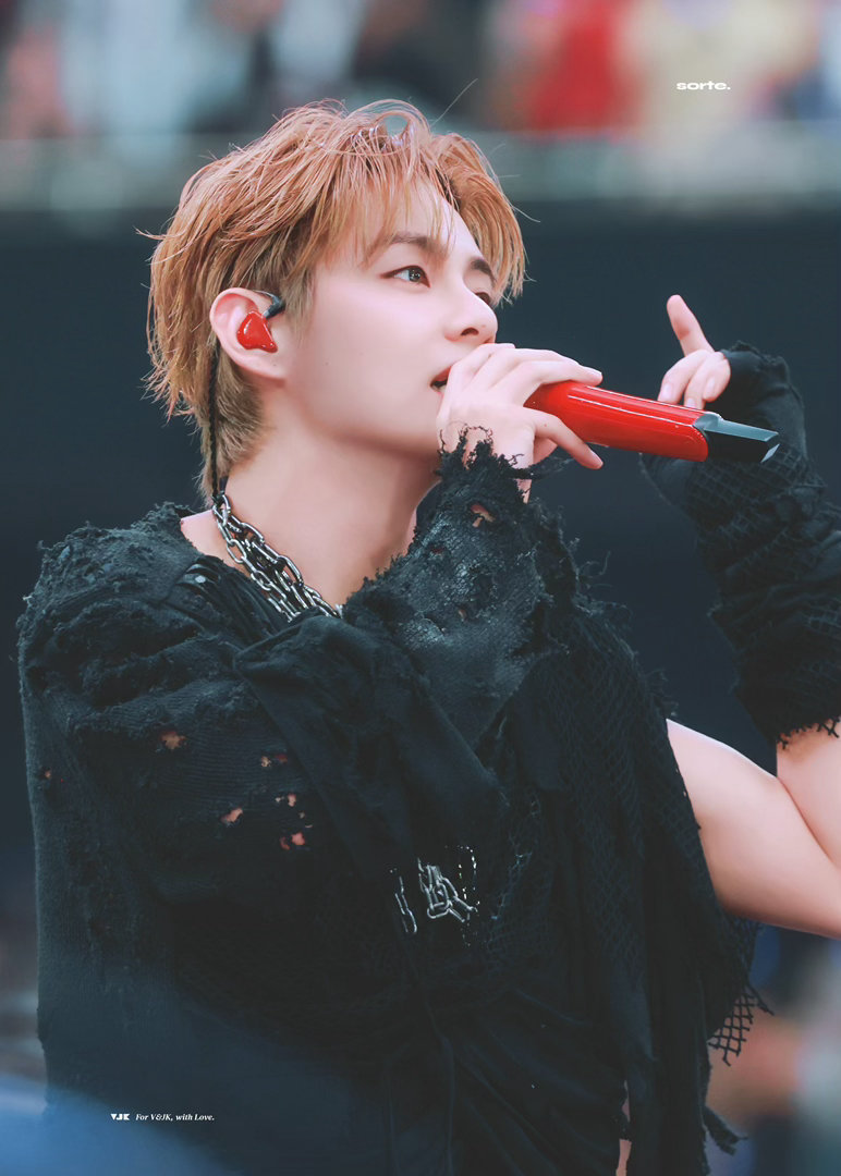 金泰亨 ✨金泰亨kpop永一 260706 BTS伦敦演唱会 Day1美神猫咪?