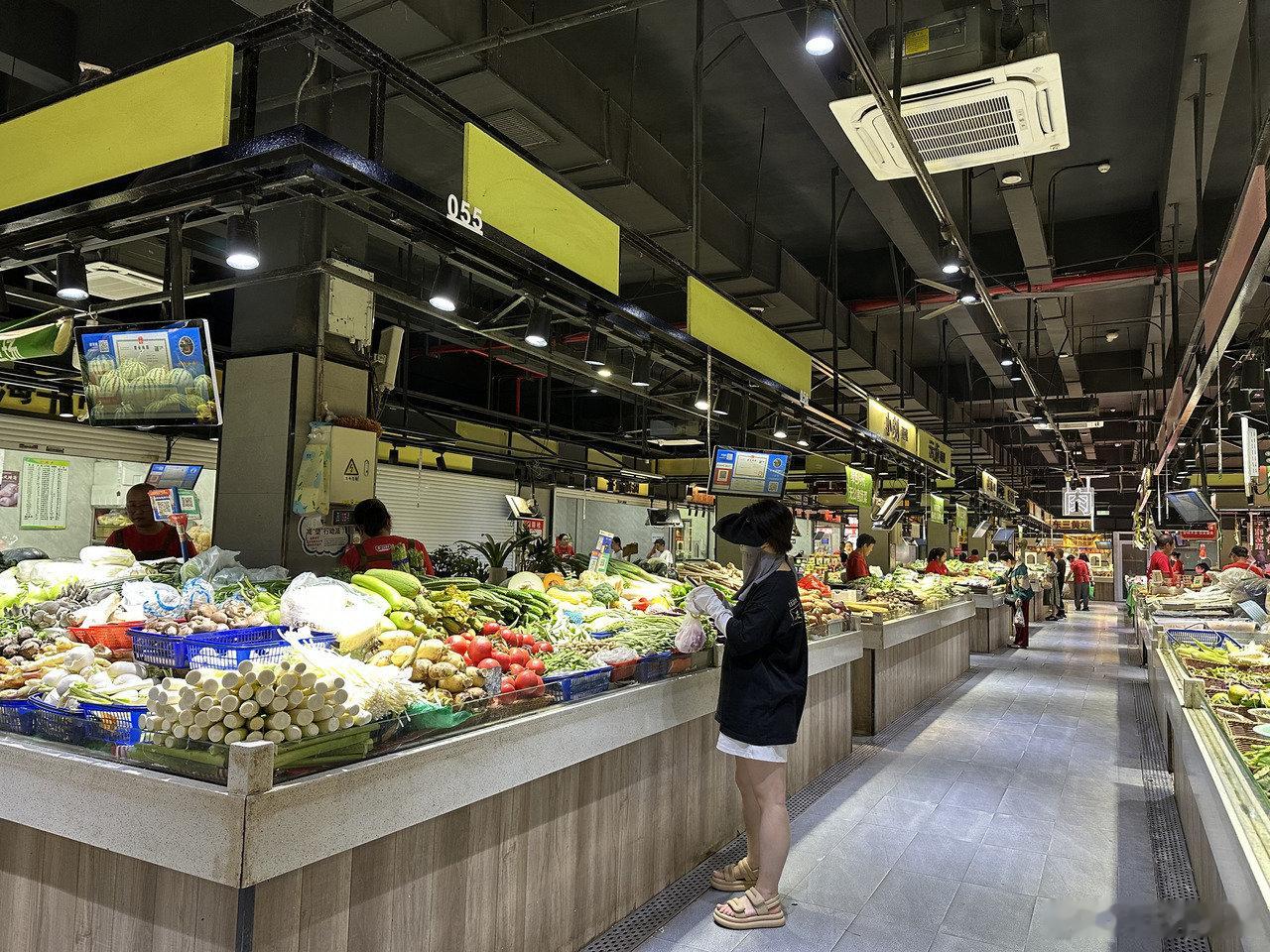 宁波这家菜场靠信用积分玩转菜场治理妙招 宁波江北区广厦菜场推行信用积分管理制度已