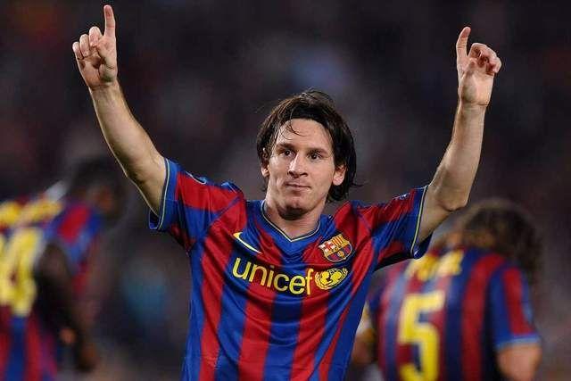 ❓如果世界杯决赛只能带一个右边锋，你的选择会是_____？

1、“小飞侠”罗本