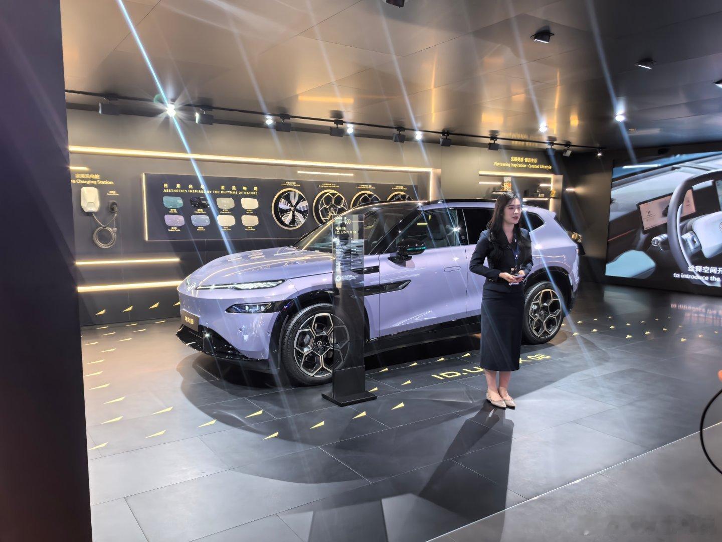 金标大众的排面，展台布置的相当精致，少数专注新能源的合资孤勇者。2026北京车展