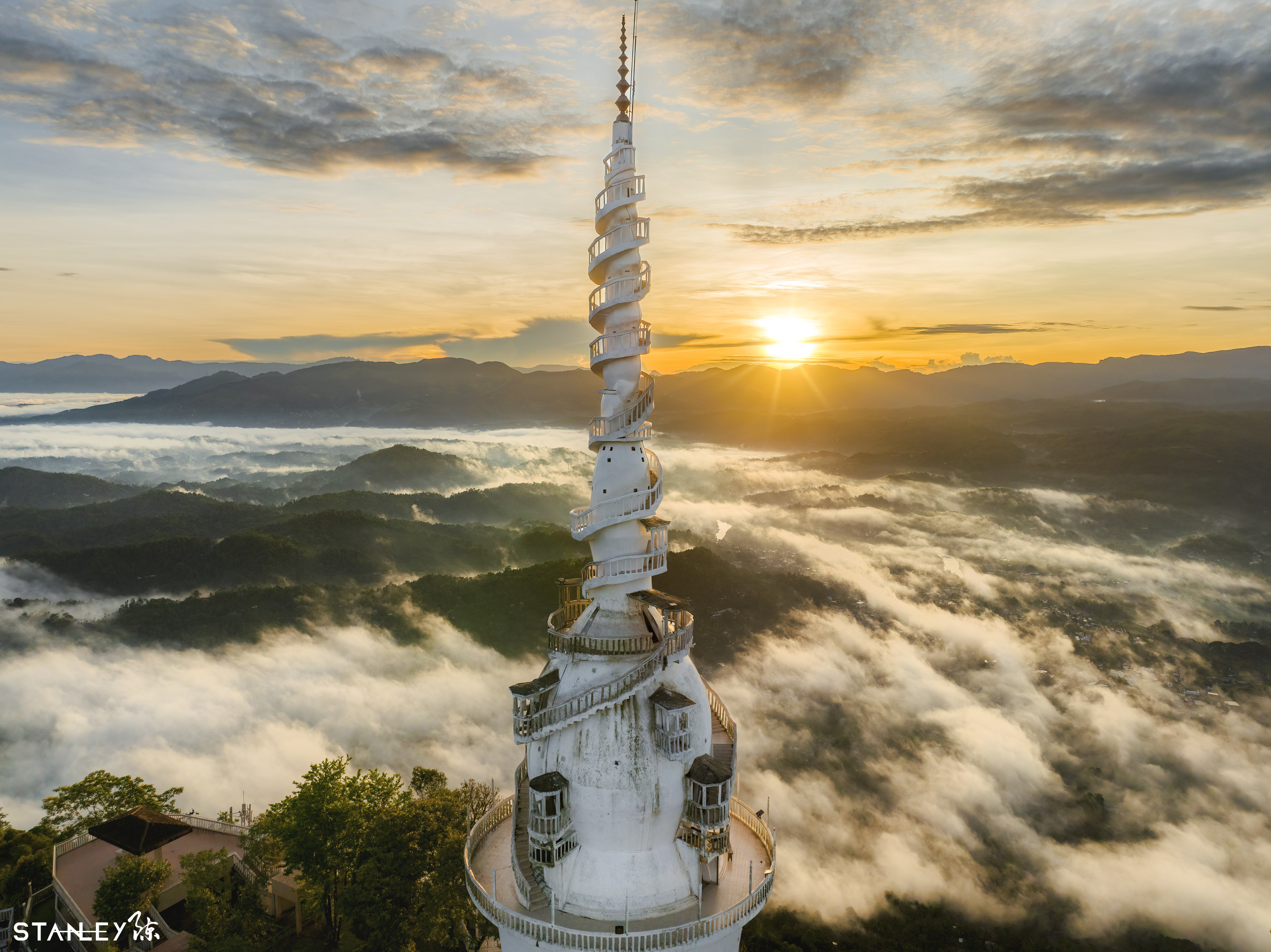 空中的心与地上的灵。于斯里兰卡🇱🇰#旅行##摄影##出发吧拥抱世界#  ​​
