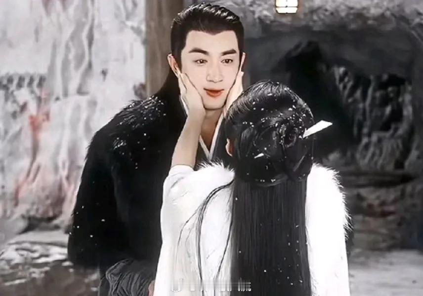 行止当爹了，这部剧真的各方面的圆满，头一次见到翻拍剧连番外都拍了的，小说里行止知