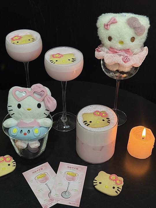 Kkkkk！！！重庆终于有了…Hello kitty漂亮酒🎀