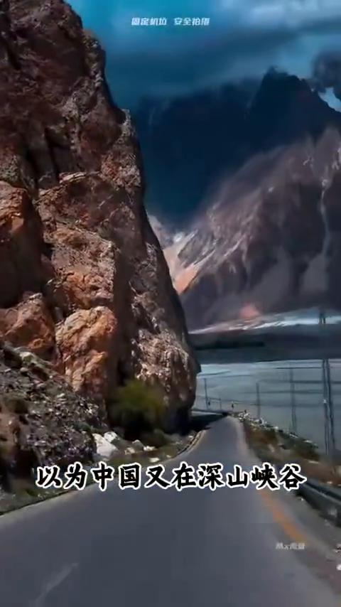 世界第二大水电站：白鹤滩水电站。
美国盯着卫星图看了7天七夜，彻底慌了神，以为中