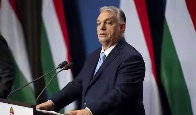 乌克兰是为欧洲打仗的吗？
“让匈牙利人少吃一口肉，去填乌克兰的无底洞？”欧尔班甩