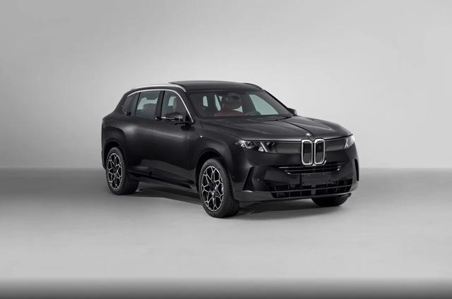 近日，全新一代宝马X5的申报图和相关信息，宝马X5定位中大型豪华SUV，全新一代