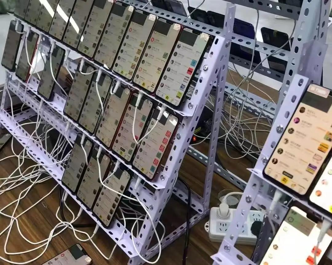 闲鱼副业风口背后：00后撑起新就业形态，收入占比真能超三成？
据中国新就业形态研