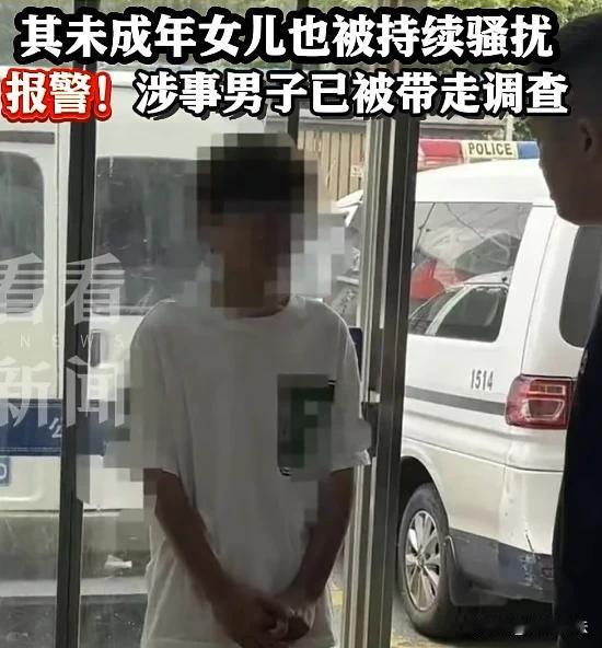 武汉，小区保安看上了女业主，频繁给人家发暧昧的信息：“我喜欢你很久了姐姐，你老公