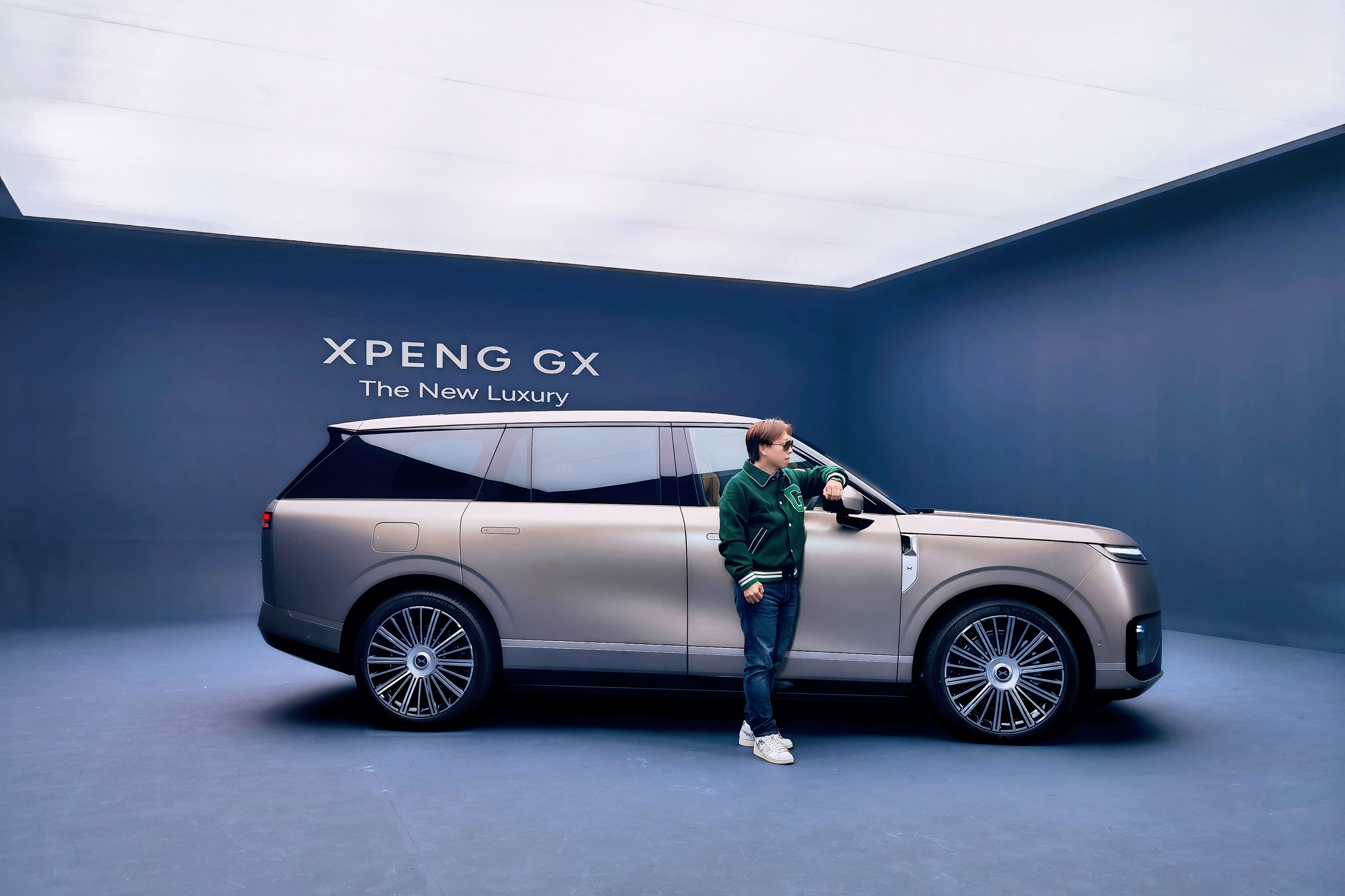 车好看还是人好看？ 如此小鹏gx怎能不爱新科技旗舰小鹏gx来了小鹏GX实车气场是