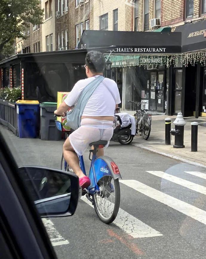 [尬笑]哎呀…..！