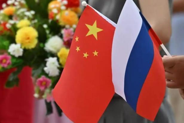 俄罗斯专家表示：日本之所以挑衅中国，巴拿马之所以敢不给中国面子，那还不是因为中国