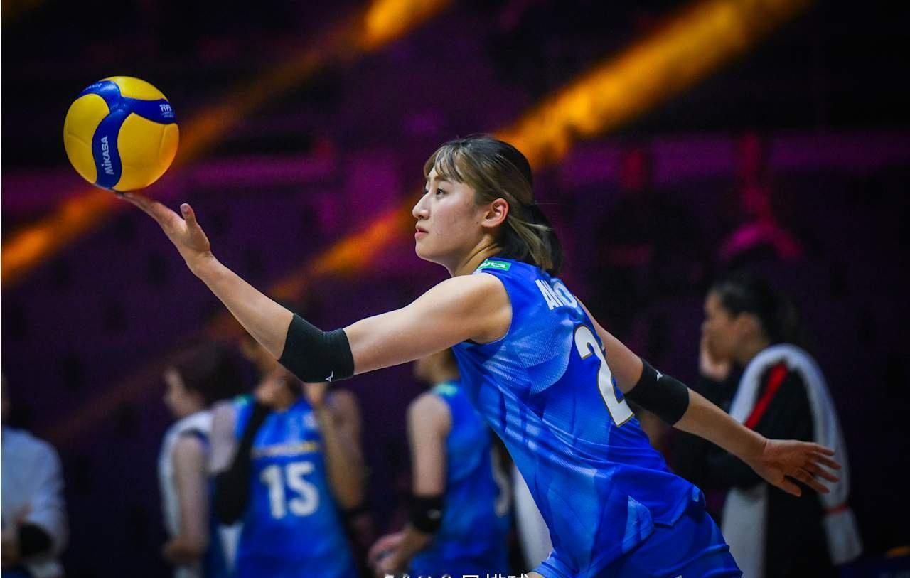 【2026女排亚锦赛 小组赛：日本女排3-0越南女排】北京时间25日晚上，天津，
