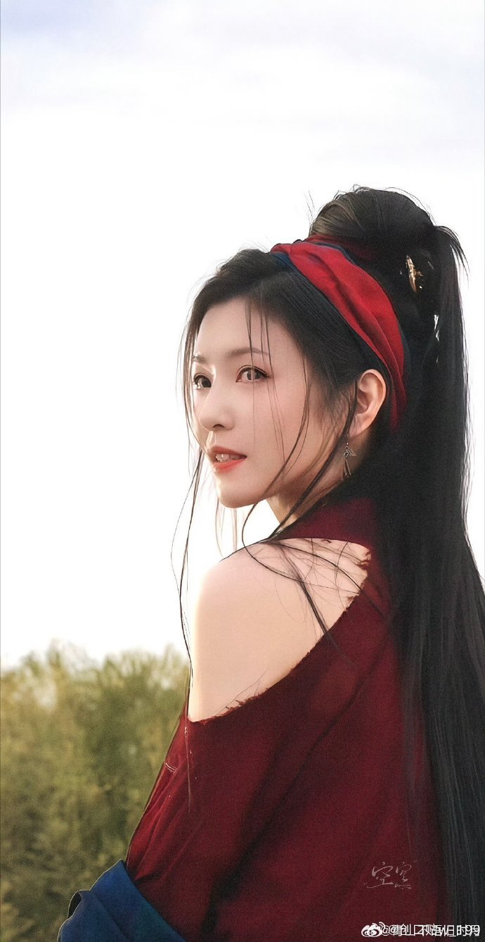 李云霄被镖人原作者夸出彩 镖人原作者都被李云霄的表演打动了，说要在后续漫画里深入