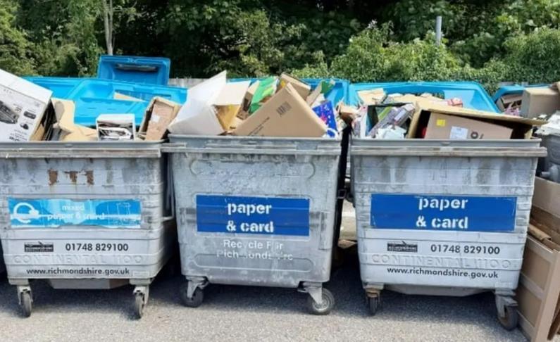 英国又爆出一起军事文件丢失丑闻。据英国媒体报道，一批来自北约克郡卡特里克军事基地