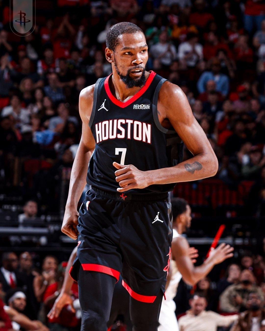 火箭记者Lachard Binkley：“在火箭队的8连胜期间，他们之所以能够取