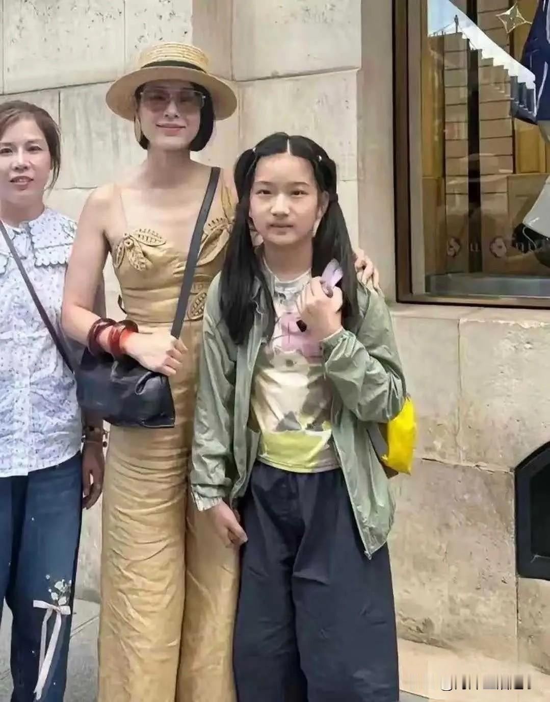 这个女演员看着好眼熟，就是想不起来是谁了！
