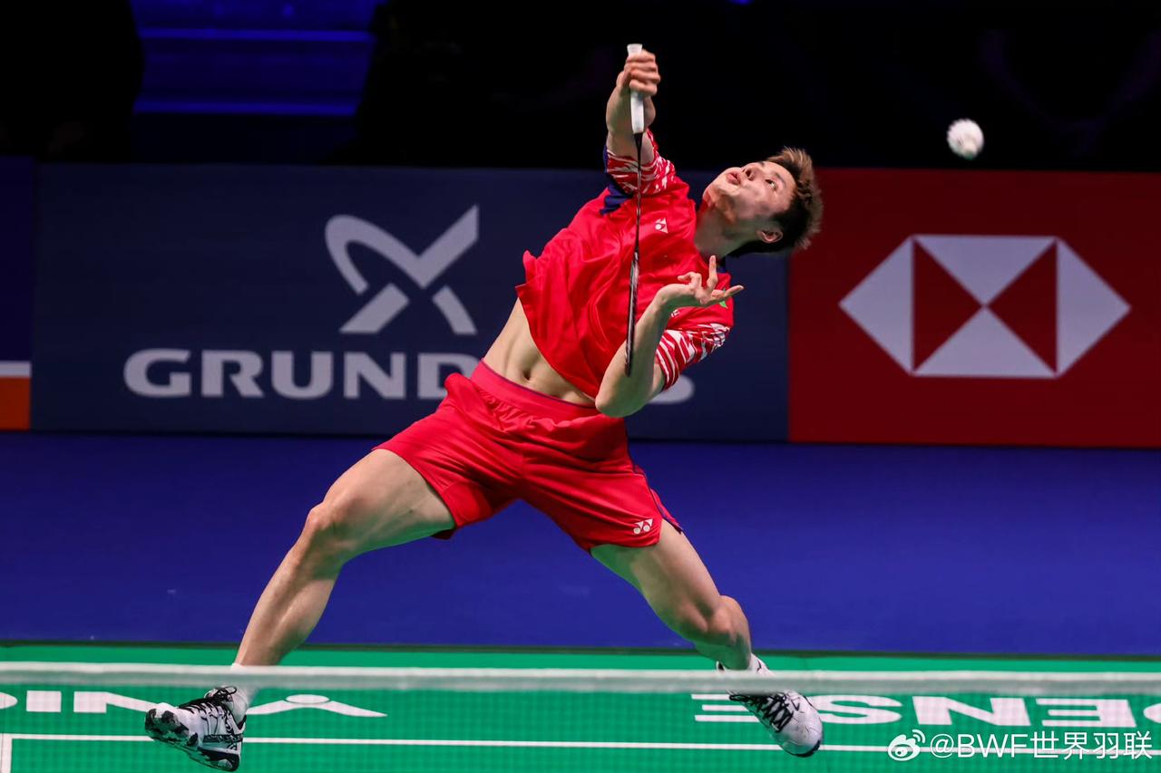 全英赛战报 | 石宇奇不敌拉克什亚，首轮出局

2026全英羽毛球公开赛男单首轮