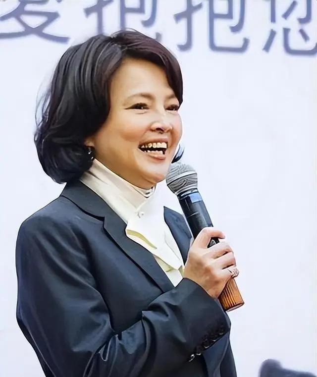 非常扎心的一段话：“千万别教孩子太善良，太善良的孩子容易被欺负。你可以教他善良，