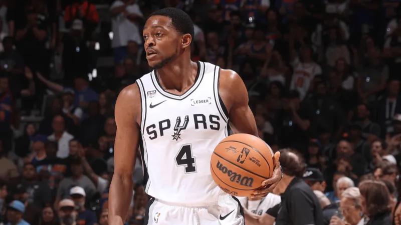 总决赛低迷，福克斯恐成“烫手山芋”
NBA总决赛第五场，尼克斯客场击败马刺，以4