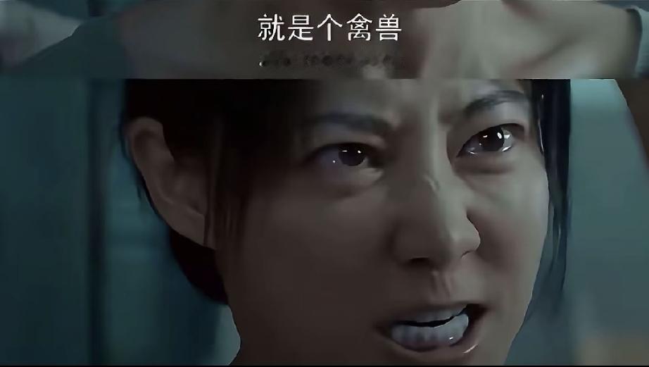面对网友针对证据学专家老何学术不端的质疑，老何头继续狡辩，美其名曰一稿两投是为了