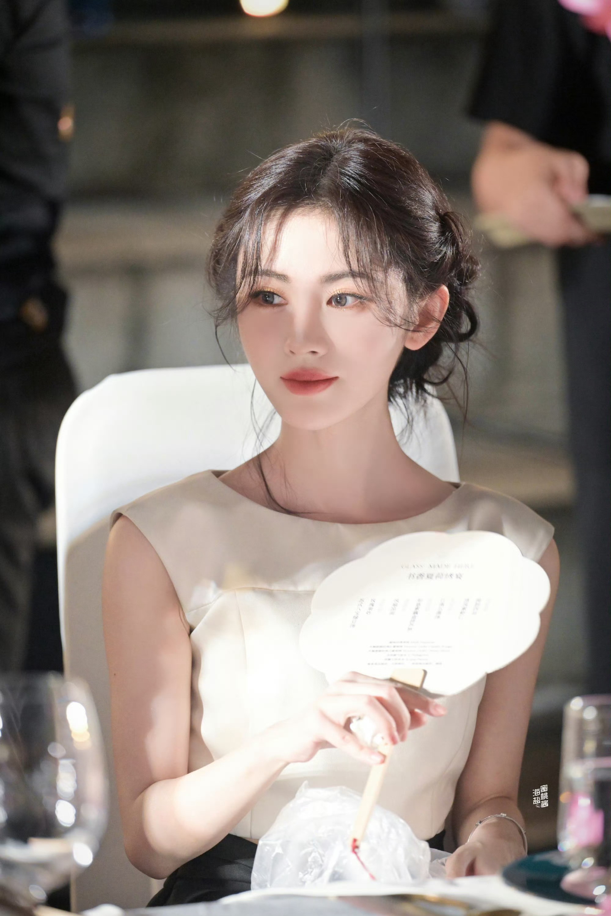 jjy鞠婧祎jjy鞠婧祎苏绿夏月光撒在人间，我的爱意也落在了你的身上.𝒯𝒽?