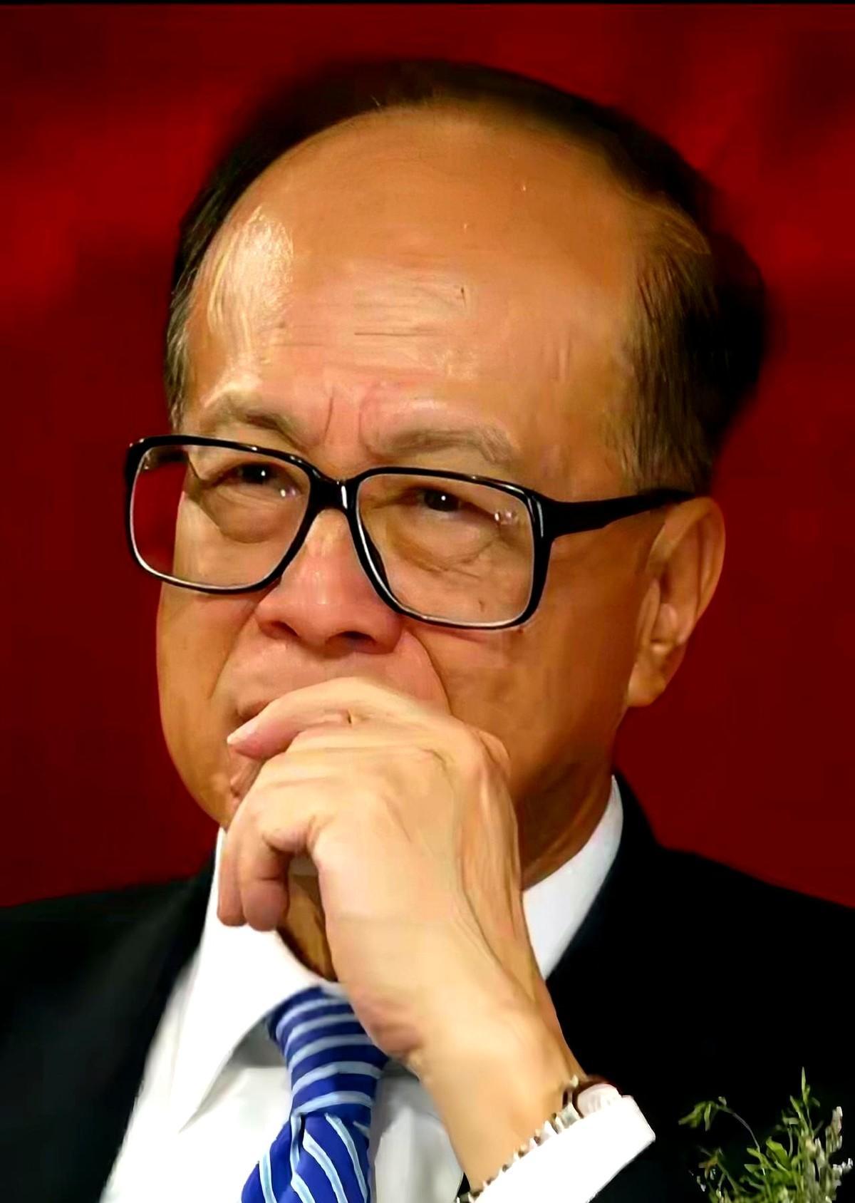 全运会火炬在粤港澳大湾区传递，这两天李嘉诚心里应该不是滋味，全运会火炬在粤港澳大