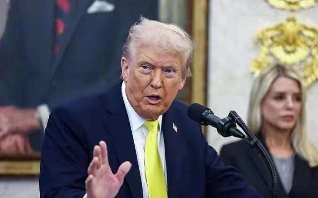 如果只打一天伊朗，特朗普会是旷世名君，再当一任总统不在话下。打了40天没拿下伊朗