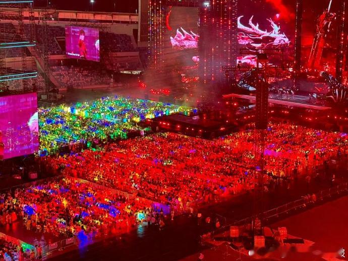 苏新皓第一个官宣划区苏新皓粉丝划区新音 划区苏新皓解锁 TF 新音划区！三分之二