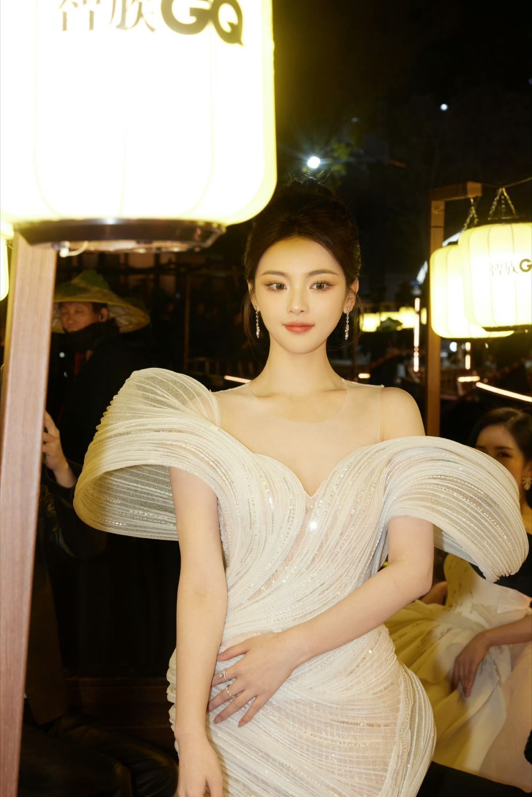 #杨超越[超话]#ycy#杨超越如果奔跑是我的宿命# ycy#杨超越陈若华# 深
