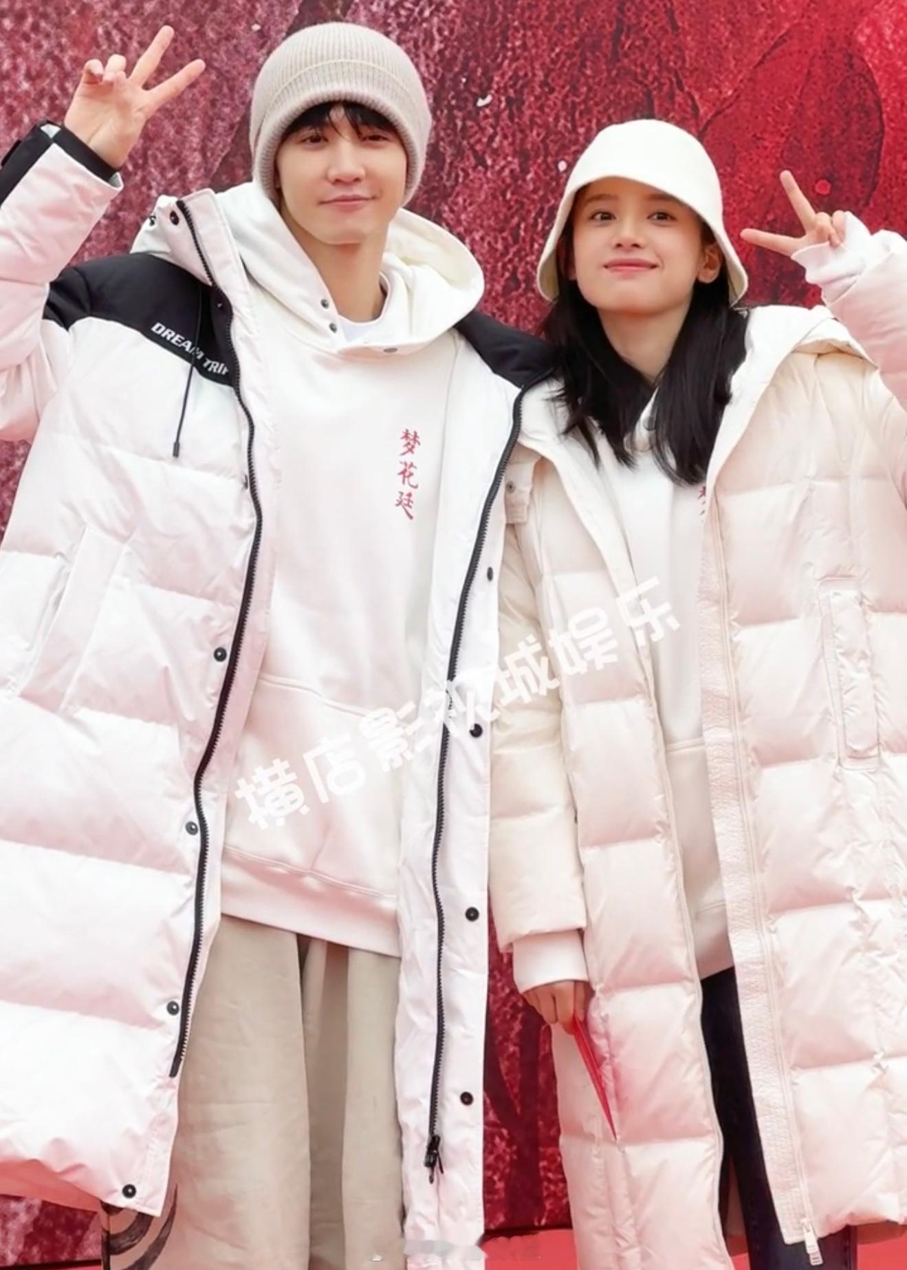 陈哲远张婧仪新剧开机同框  已经开始期待绝美路透 