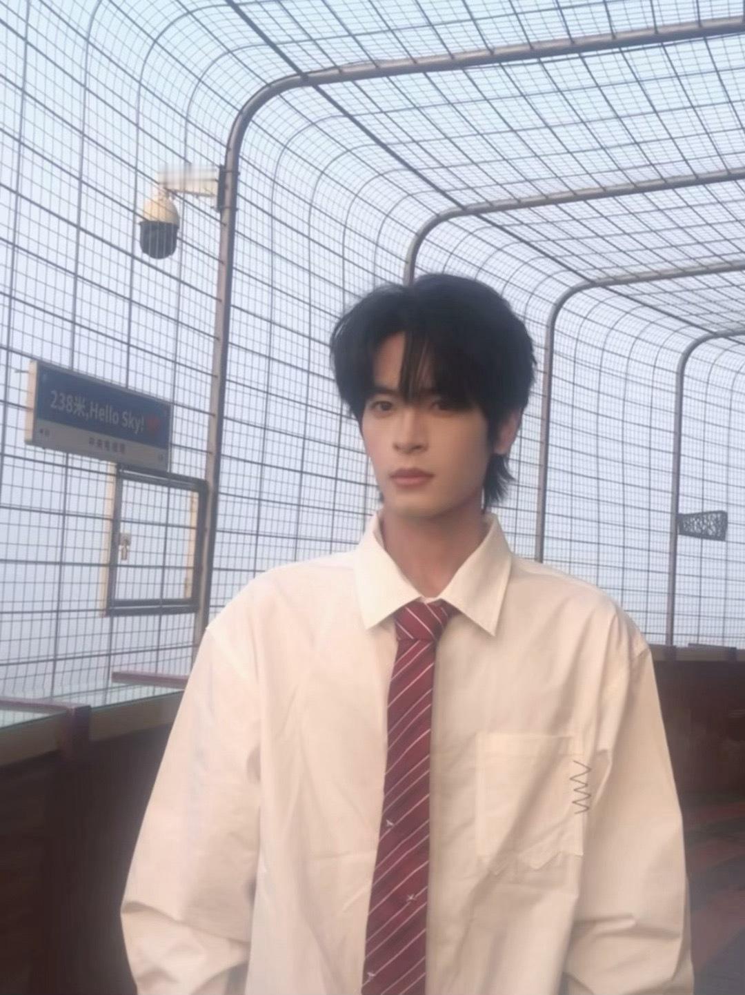 弭金✖️今日营业造型图集 ☀️ 风格大赏